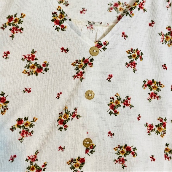 Love J floral top sz S - Picture 7 of 10